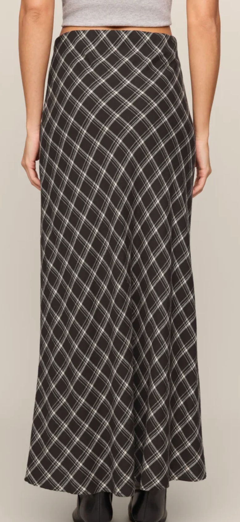 Europa Plaid Skirt