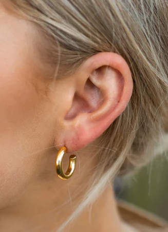 Cleo Chunky Gold Hoop