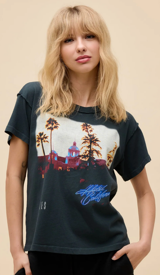 Hotel California Tee