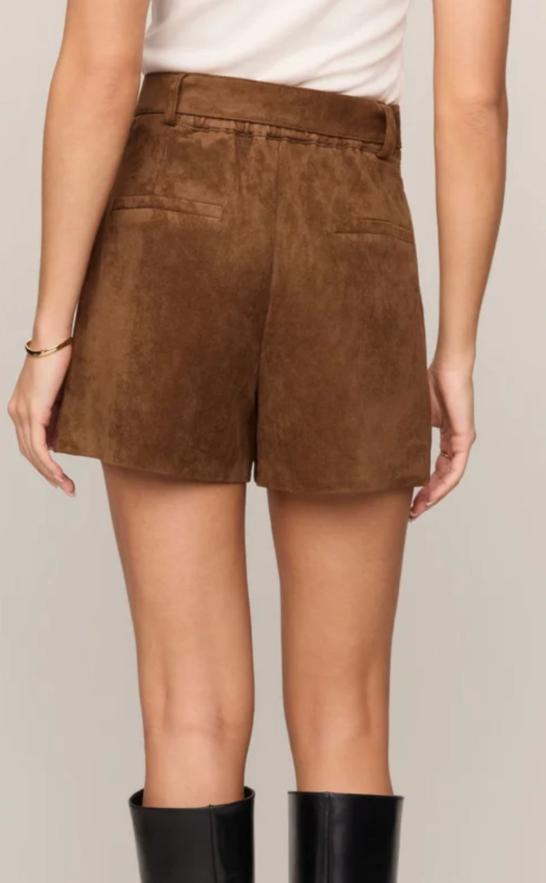 Saddle Short